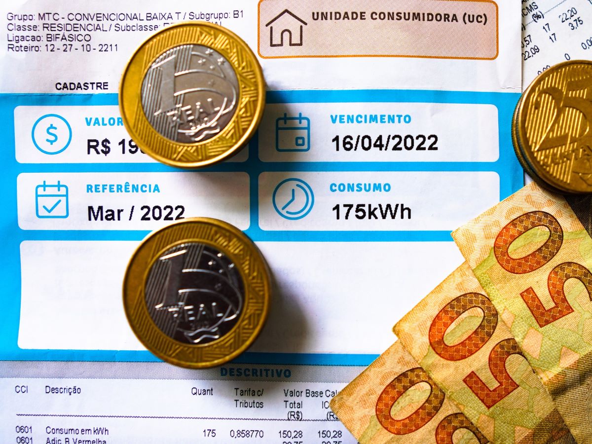 Luz grátis: nova tarifa social de energia inicia em 5/7, avisa Aneel
