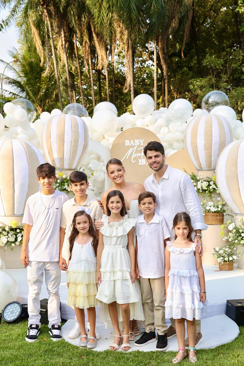 Ricardo Neto, Gabriel, Layla Monteiro, William Naoum, Julia, Manuella, Pedro e Luiza