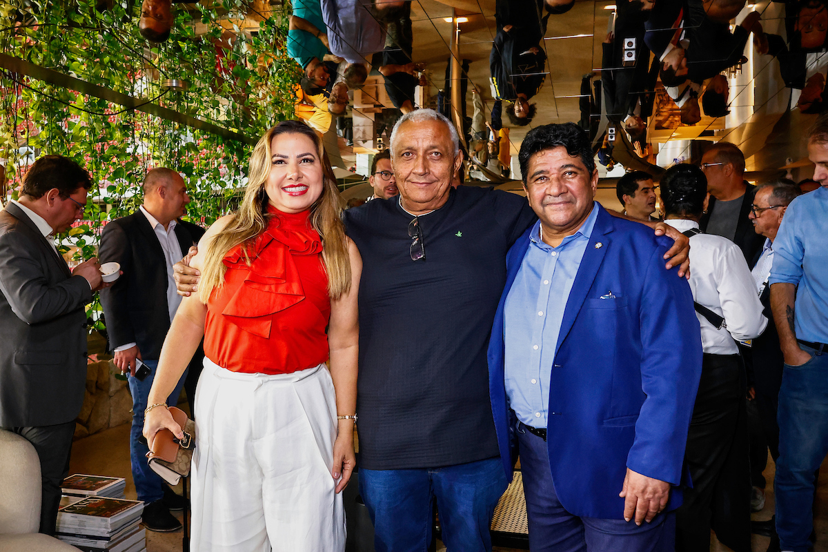 Nilfrânia Martins Carcará, presidente da Federação Esportiva do Piauí, Robert Brown Carcará Robert Brown e o presidente da CBF, Ednaldo Rodrigues