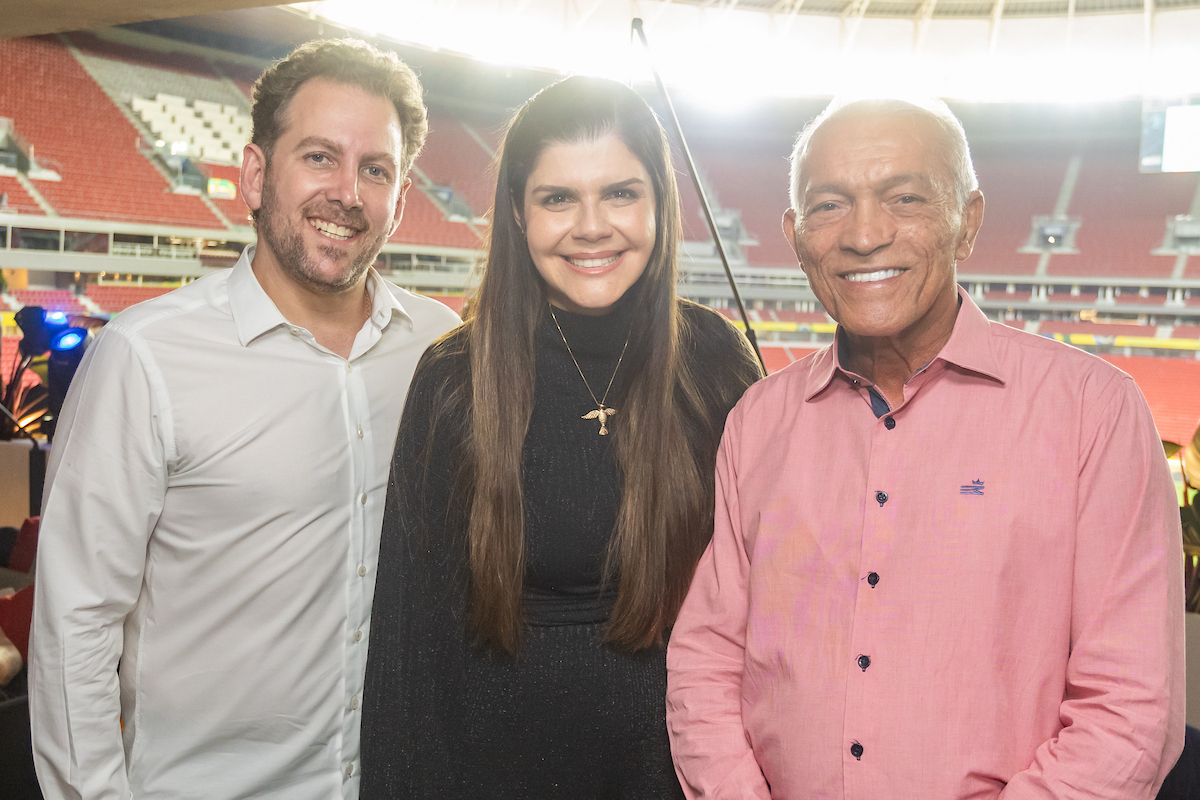 Cristiano Velasco, Thaisa Velasco e Mathias Mesquita