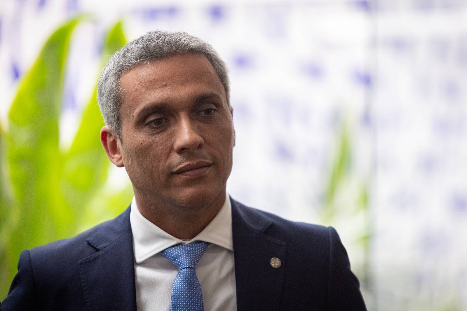 URGENTE: Câmara dos Deputados toma decisão bombástica sobre processo de Gayer no STF!