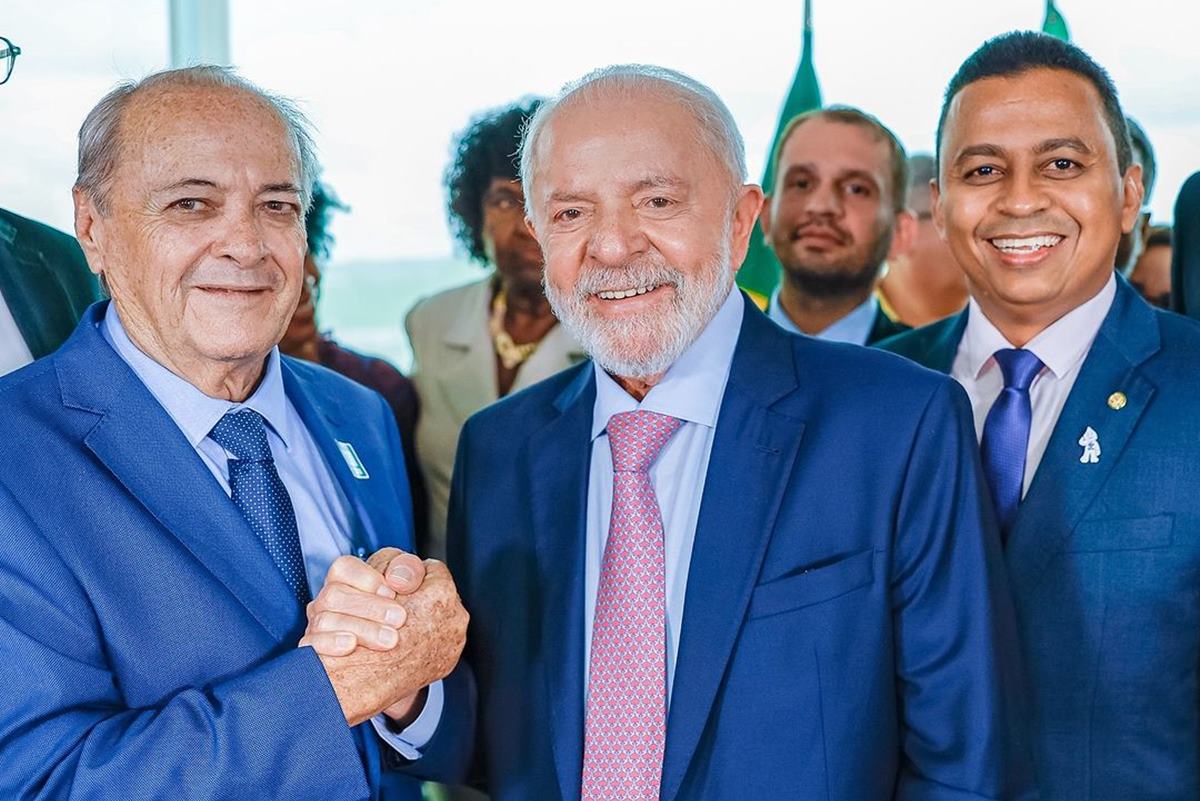 Silvio Mendes (União), Lula e deputado Federal Francisco Costa (PT-PI)