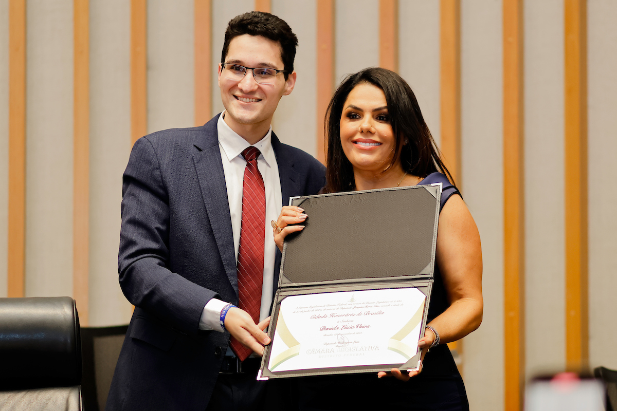 Título de Cidadão Honorário para Marcelo e Daniela Perboni - Metrópoles