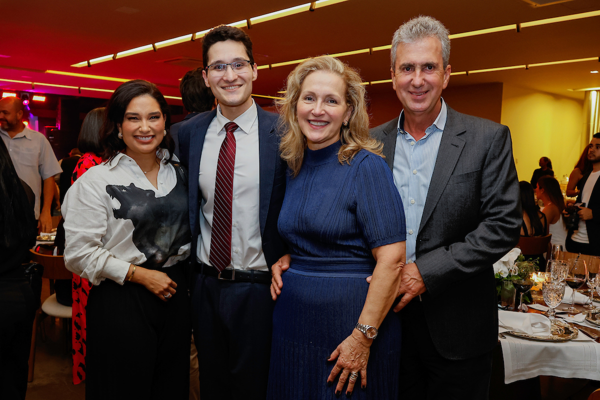 Entrega do título de Cidadão Honorário para Marcelo e Daniela Perboni - Metrópoles