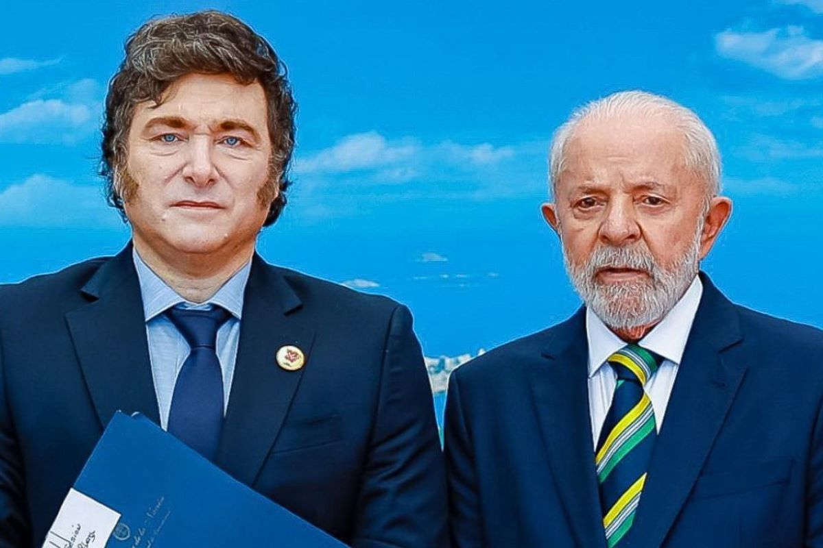 Os “salvadores da pátria e o estado-espetáculo (Gaudêncio Torquato)