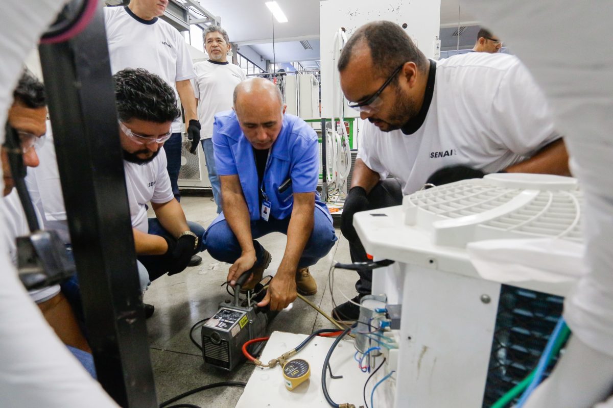 Cursos técnicos: 85% dos formados estão no mercado de trabalho