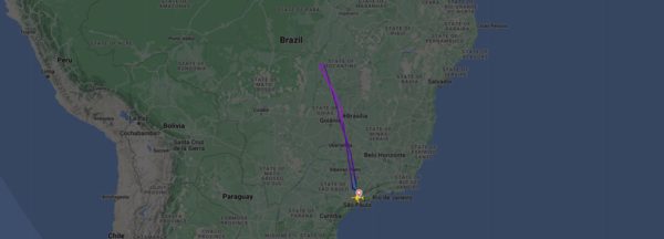 Avião passava por Tocantins quando teve que retornar ao aeroporto. Voo aconteceu na madrugada deste domingo (24/11) - Metrópoles