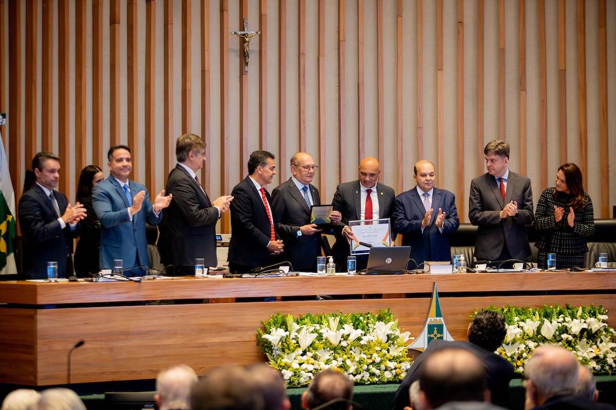 Gilmar Mendes recebe título de Cidadão Honorário de Brasília - Metrópoles