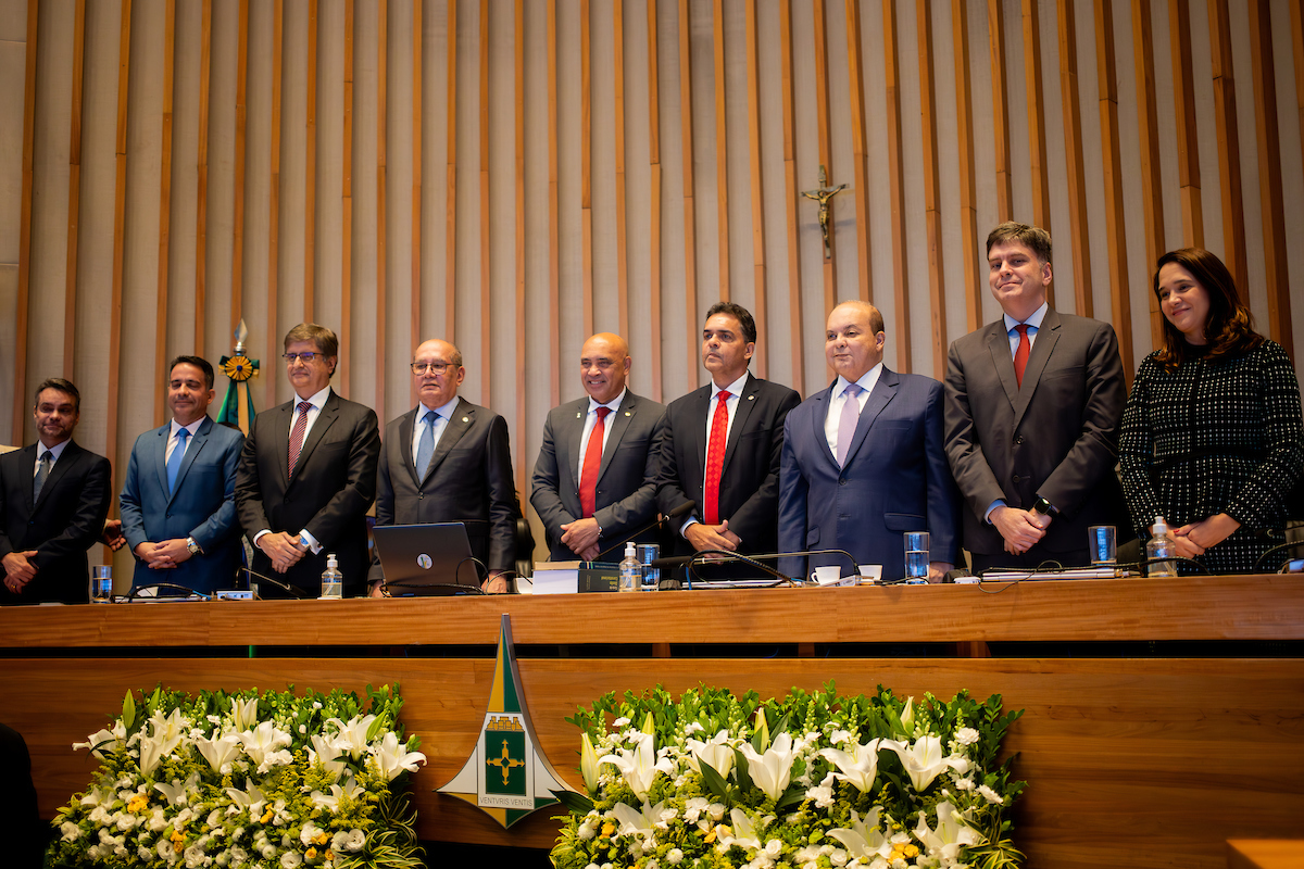 Gilmar Mendes recebe título de Cidadão Honorário de Brasília - Metrópoles