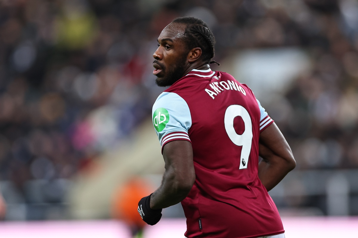 Foto colorida de Michail Antonio, do West Ham - Metrópoles