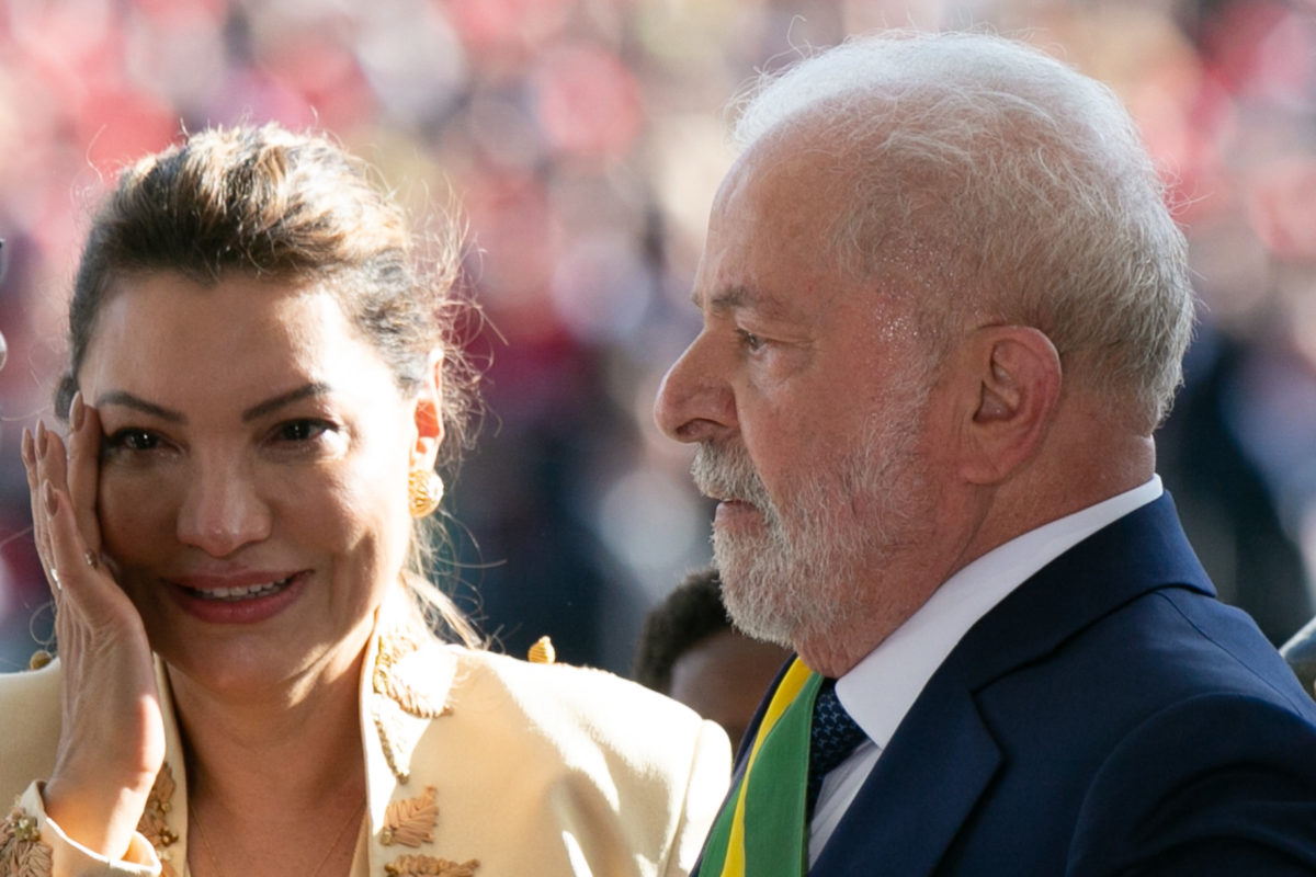 Governo decide divulgar agenda oficial de Janja