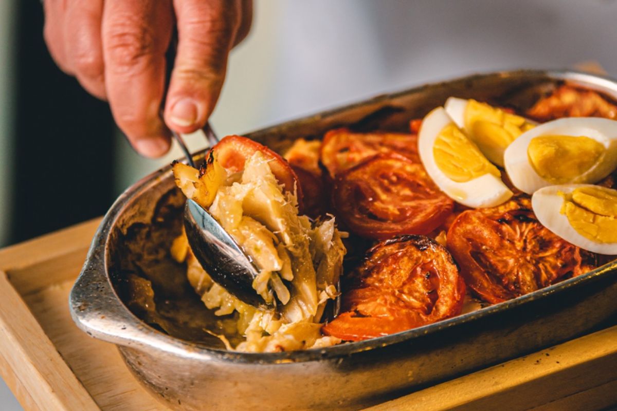 Foto colorida de um prato de comida - Metrópoles