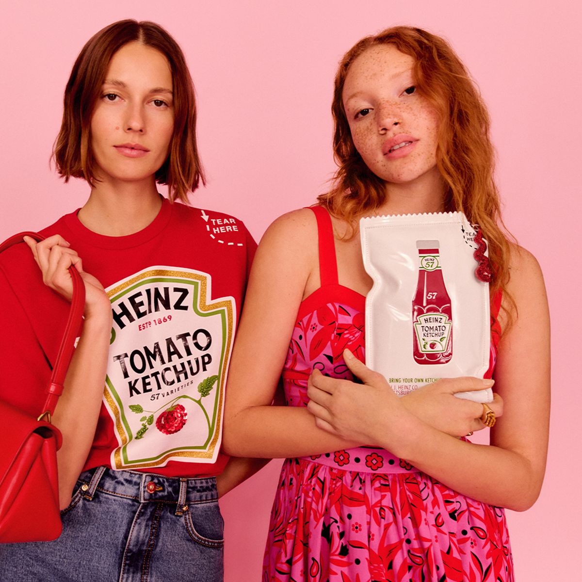 Collab da grife Kate Spade NY com a marca de ketchup Heinz - Metrópoles