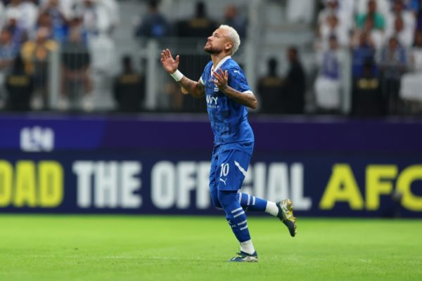 Foto colorida de Neymar em jogo do Al-Hilal, pela Liga dos Campeões da Ásia - Metrópoles