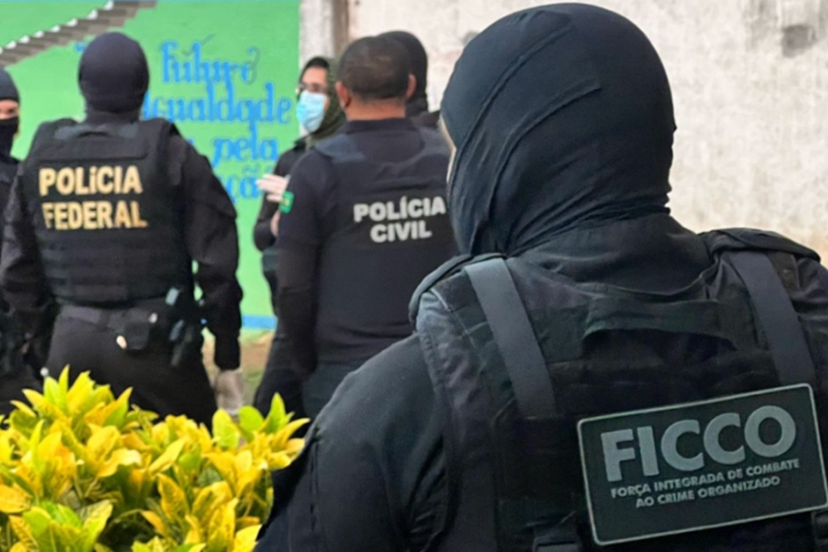 Foragido há 7 anos, autor de sequestro é preso ao voltar do exterior