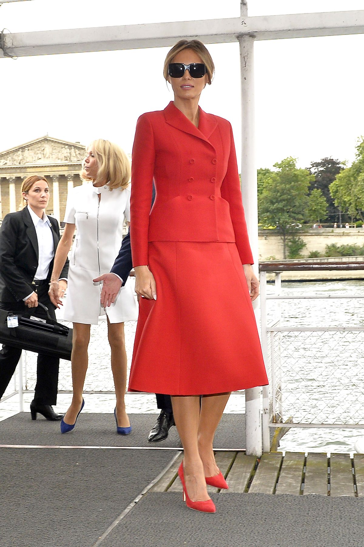 Melania Trump vestindo Dior - Metrópoles