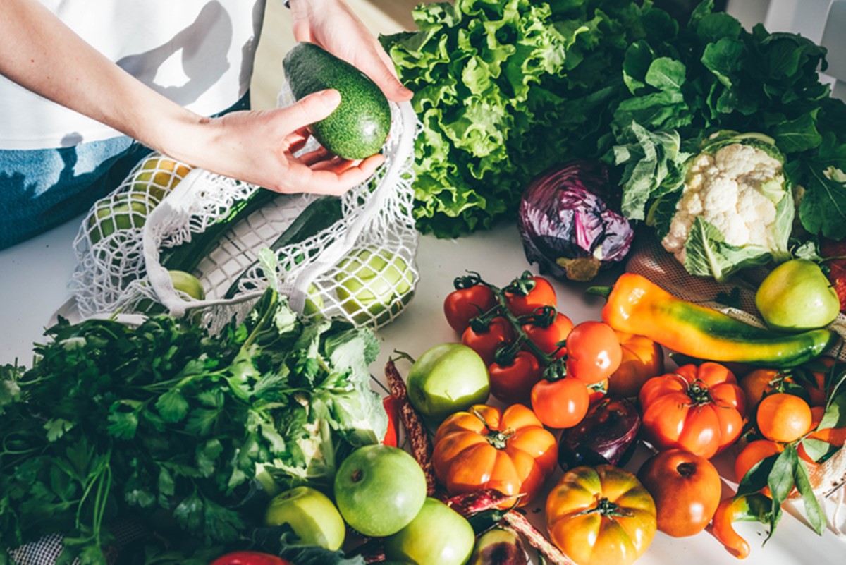 Dieta-com-vegetais Estudo: hábito simples pode reduzir efeitos de uma noite mal dormida