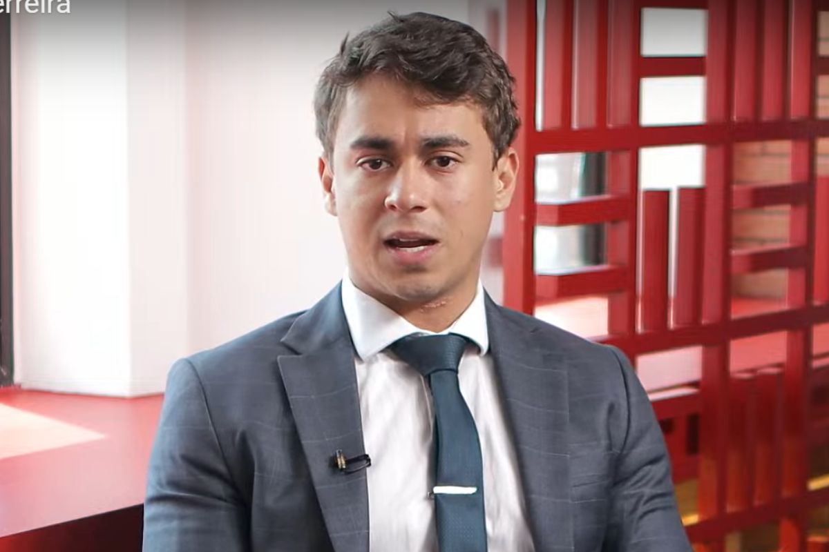 Nikolas reclama após ser condenado a pagar R$ 30 mil a deputada trans