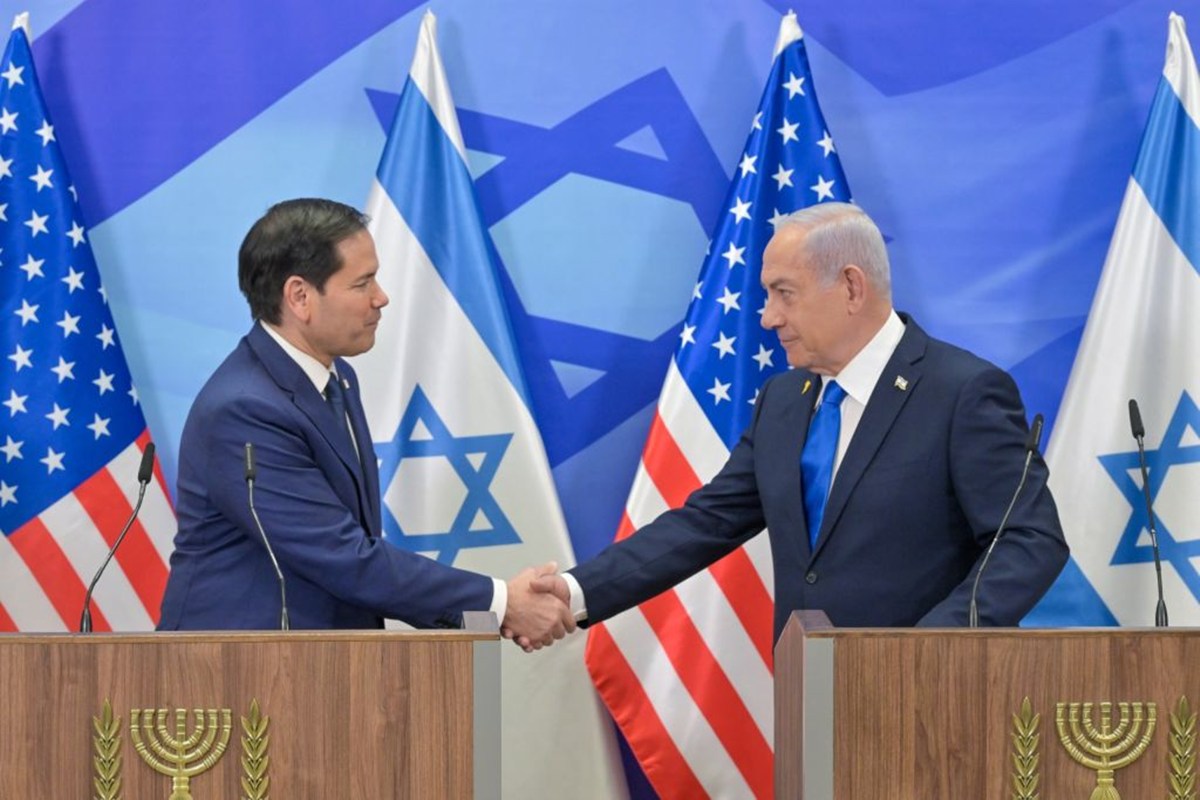 Após ataque de Israel, Casa Branca diz que Irã não deve mirar os EUA