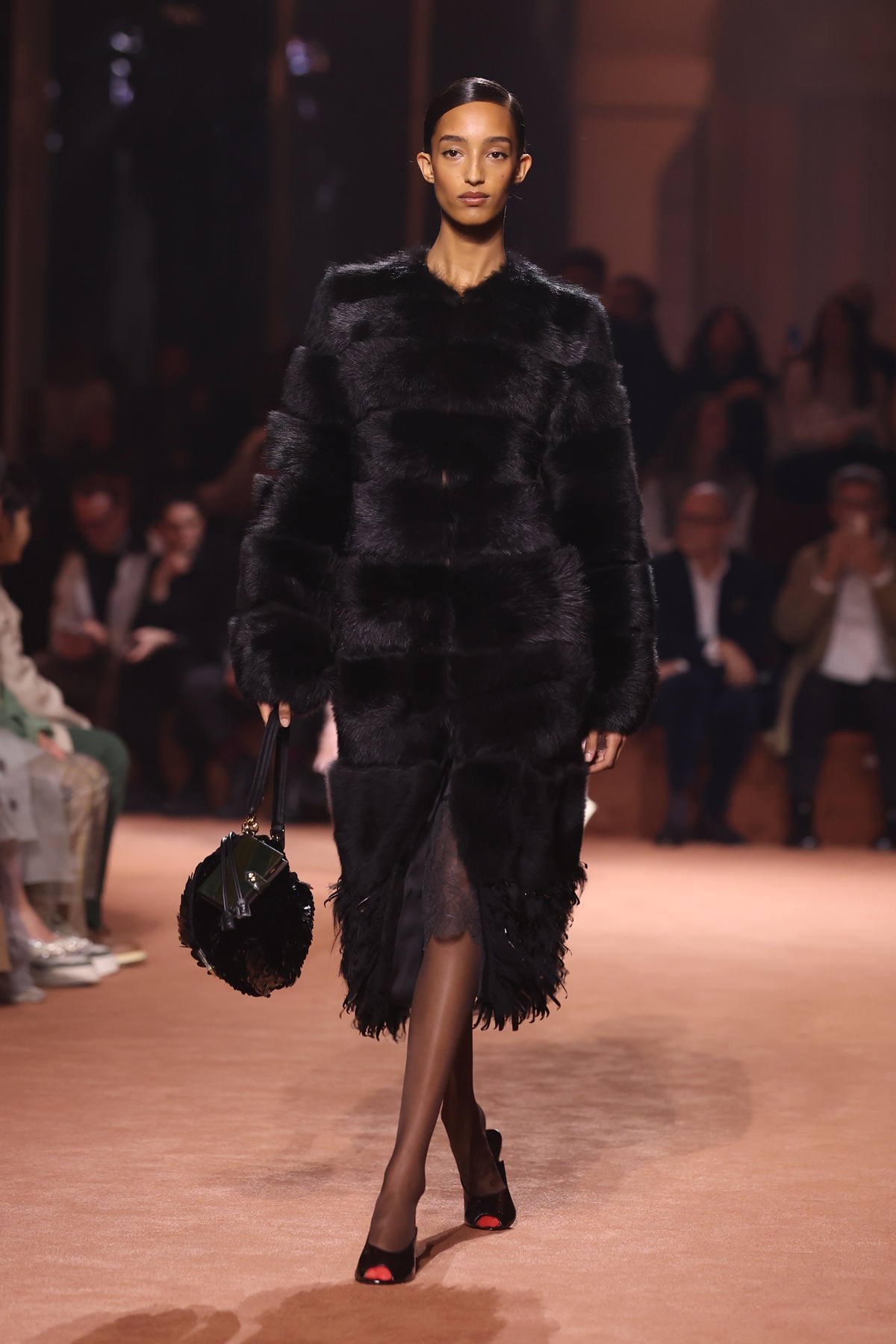 fendi desfile outono inverno 2025 milão fashion week - metrópoles