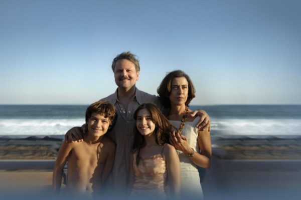 Imagem colorida do filme Ainda Estou Aqui, de Walter Salles - Metrópoles