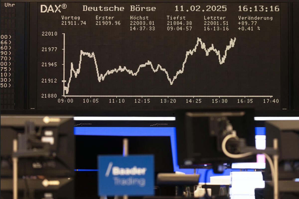 Bolsas da Europa avançam com porta aberta para negociação EUA-China