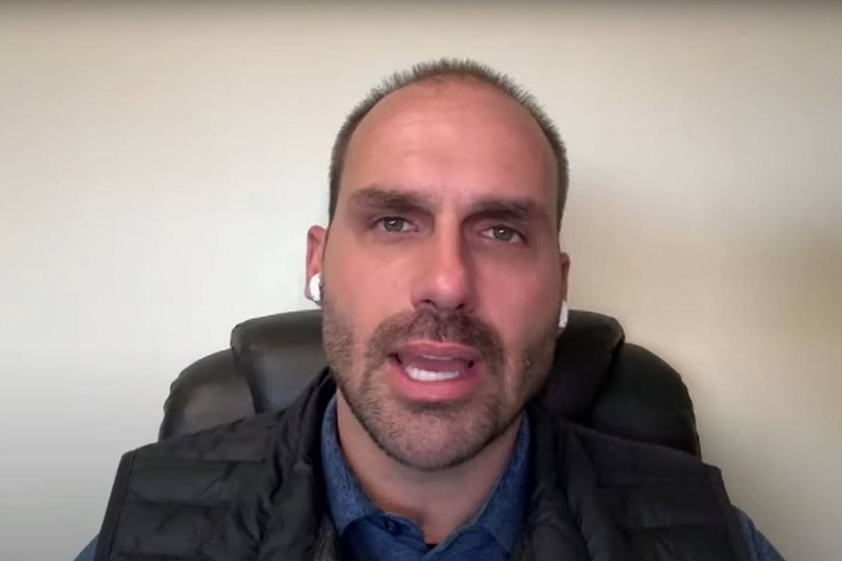Eduardo Bolsonaro sobre bombardeio de Israel ao Irã: “Algo legítimo”