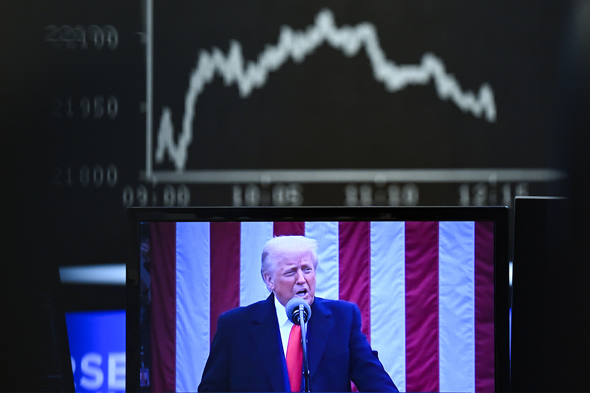Tarifaço de Trump fragiliza direito comercial internacional. Entenda