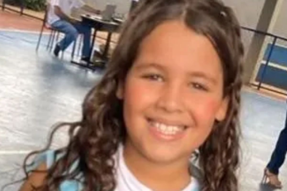 “Tá todo mundo destruído”, desabafa pai de Sarah Raíssa. Veja vídeo
