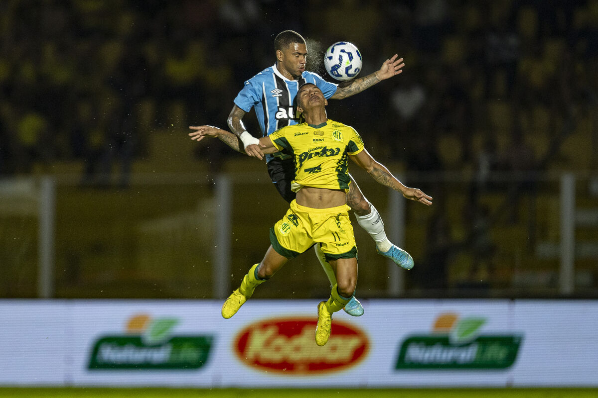 Técnico do Grêmio é demitido após 4 x 1 para o Mirassol. Veja os gols