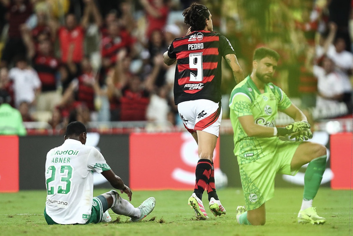 Com Bruno Henrique, Flamengo goleia Juventude por 6 x 0. Veja os gols