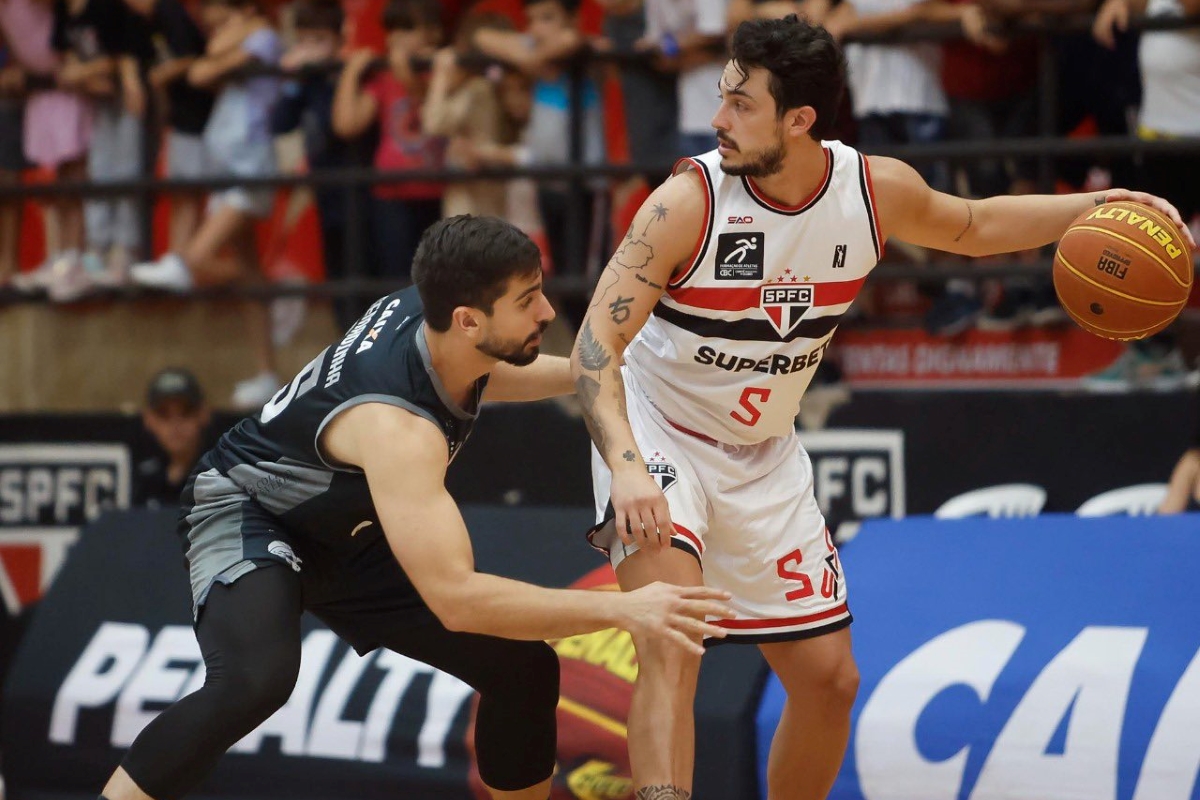 Brasília Basquete perde para o São Paulo no NBB, mas termina no G4