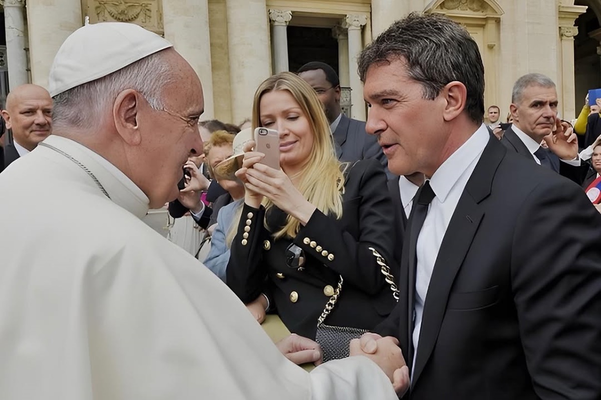 Antonio Banderas lamenta a morte do papa Francisco: “Descanse em paz”