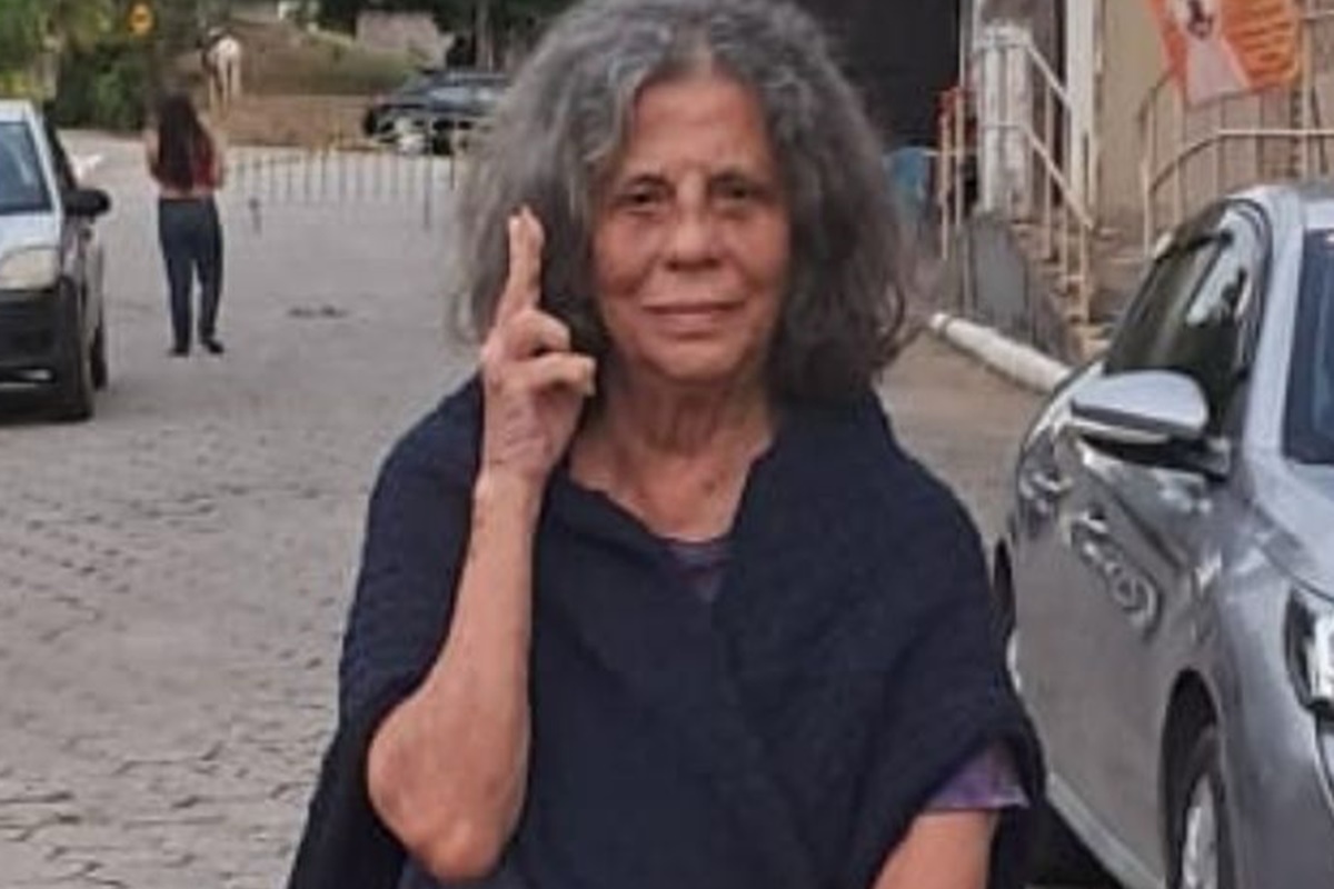 Após polêmica financeira, Maria Gladys aluga casa em Minas Gerais
