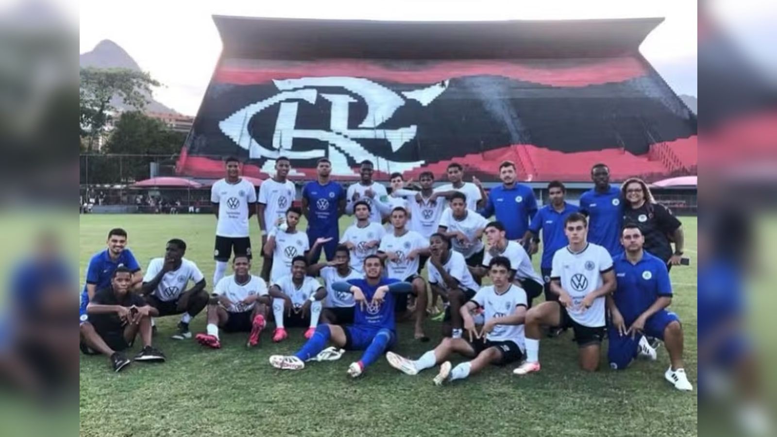 Flamengo dá carona, salva rival de W.O e perde jogo na Gávea. Entenda