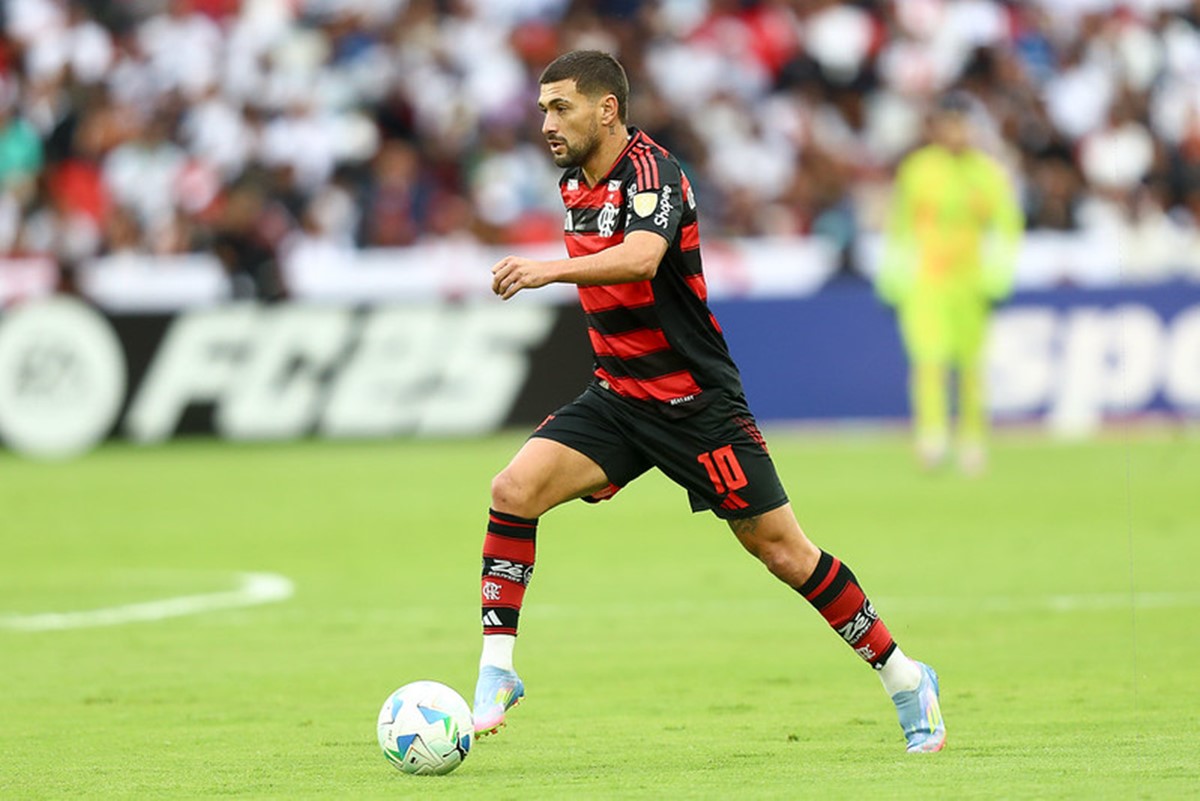 Libertadores: Flamengo empata com LDU e segue em terceiro no grupo