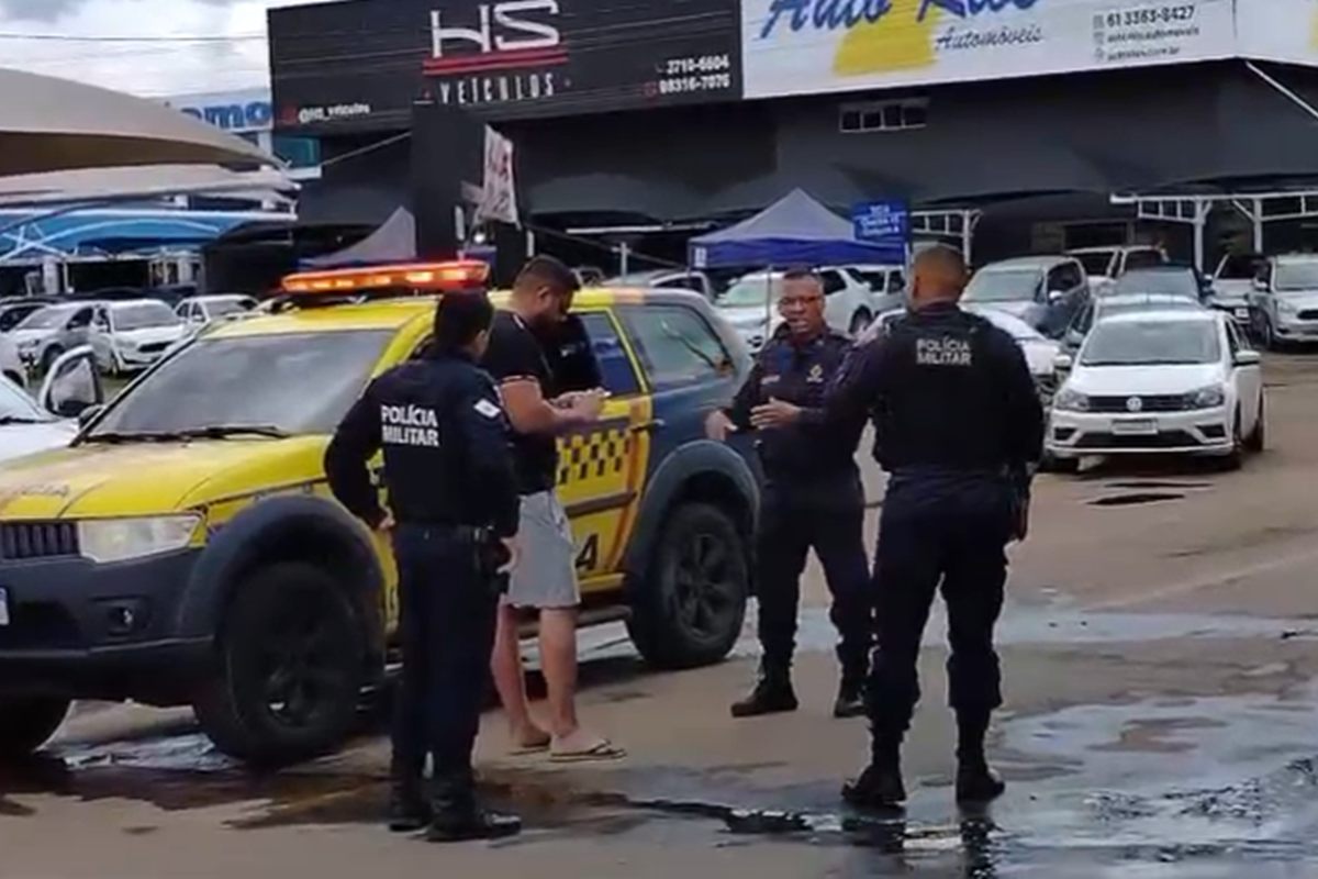 Vídeo: capitão da PM tenta dar carteirada e leva esculacho de sargento