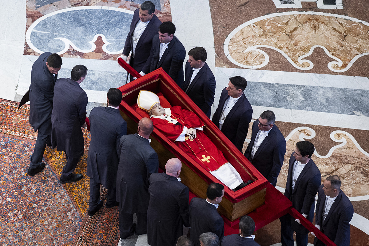 Vaticano: conheça os rituais de fechamento do caixão do papa Francisco