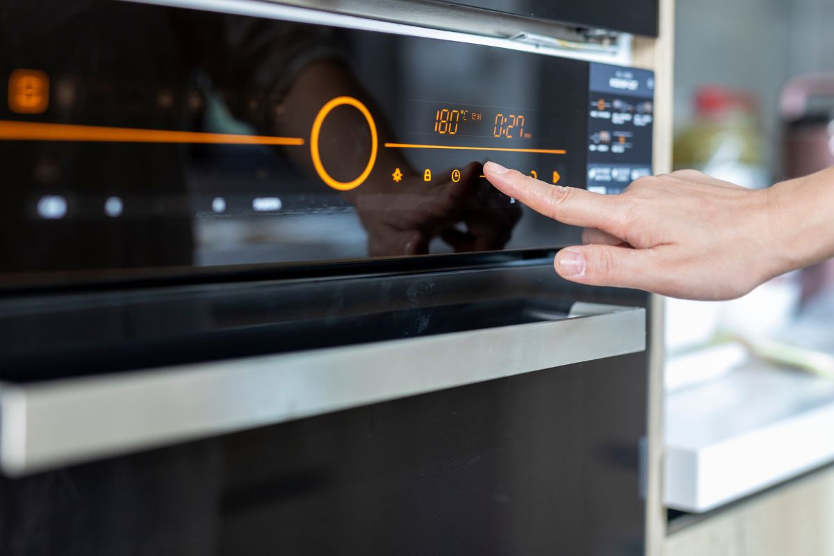 3 eletrodomésticos vilões do consumo de energia que aumentam sua conta
