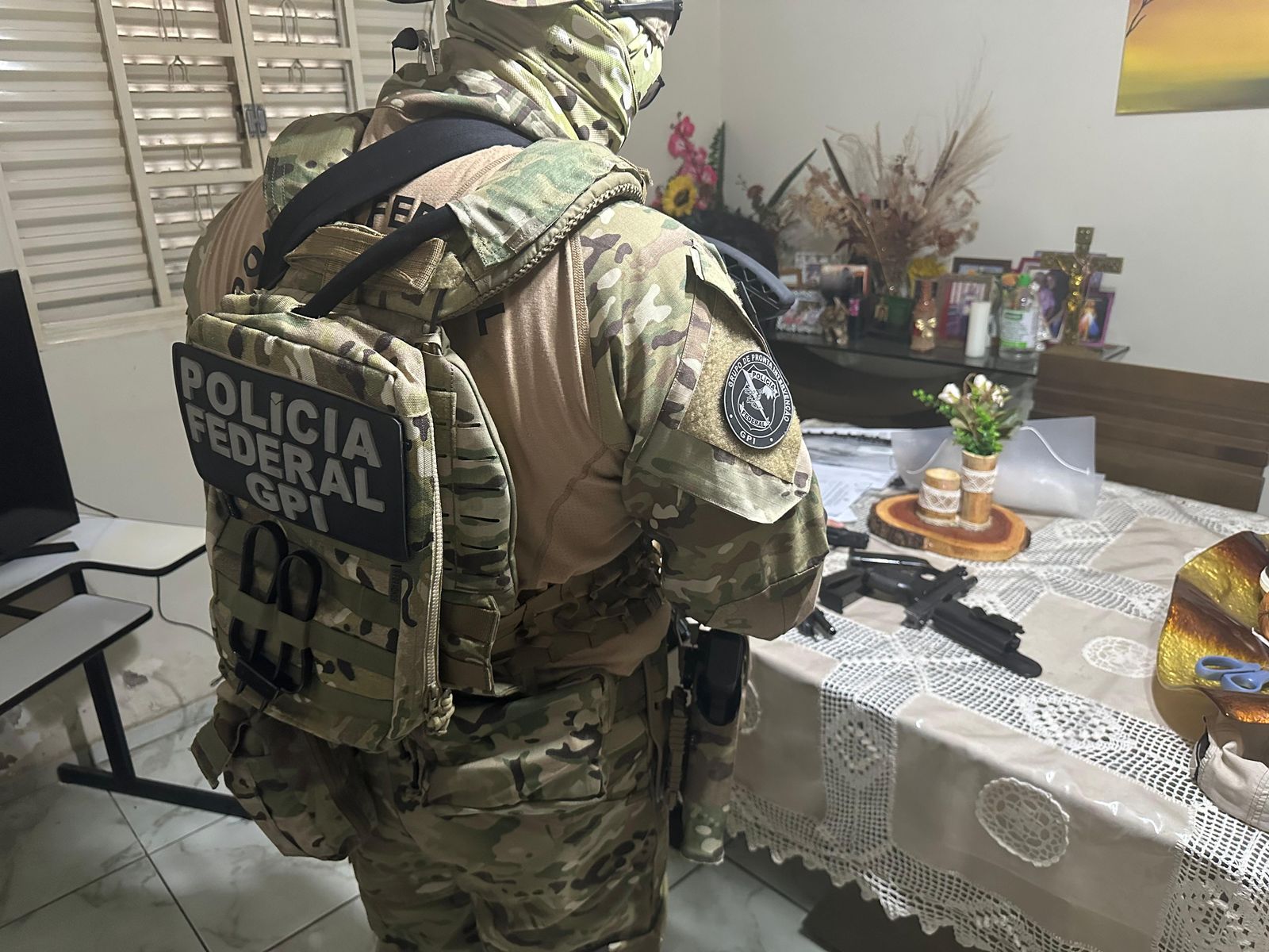 Agentes públicos são suspeitos de facilitar roubos milionários à Caixa