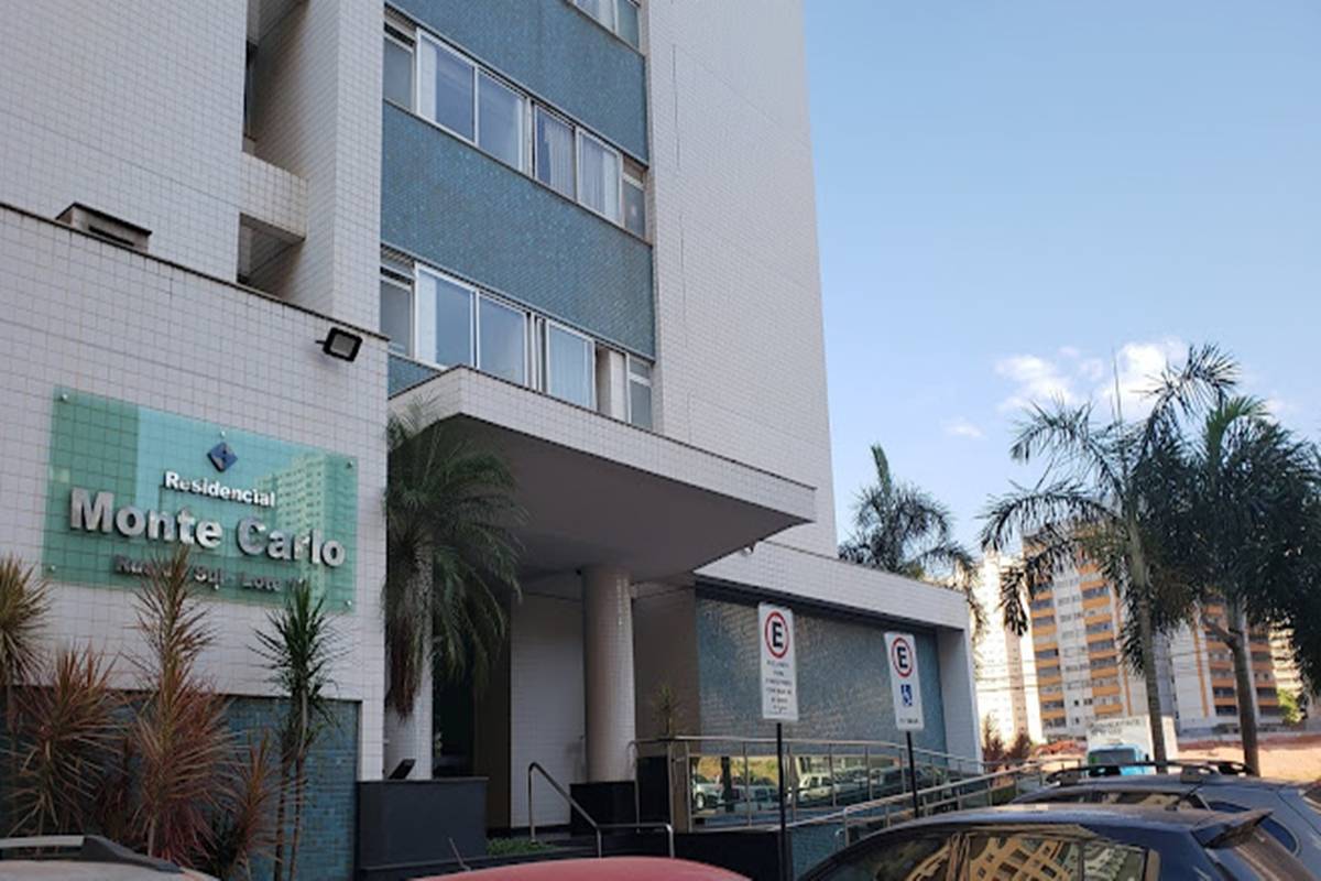 De taças a pisos: como síndica gastou dinheiro desviado de condomínio
