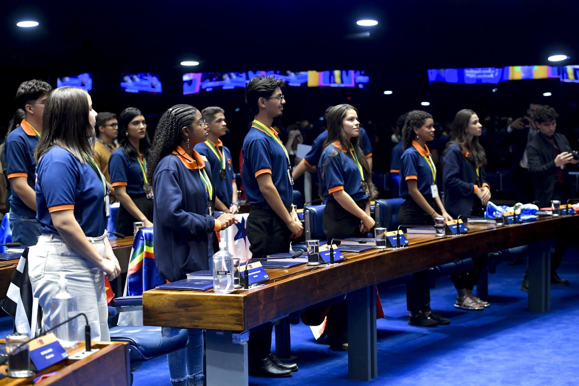 Inscrições para o programa Jovem Senador terminam na 4ª. Saiba mais