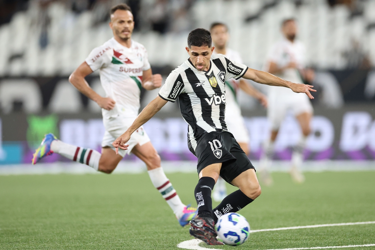 Botafogo derrota Fluminense por 2 x 0 pelo Brasileirão. Veja os gols