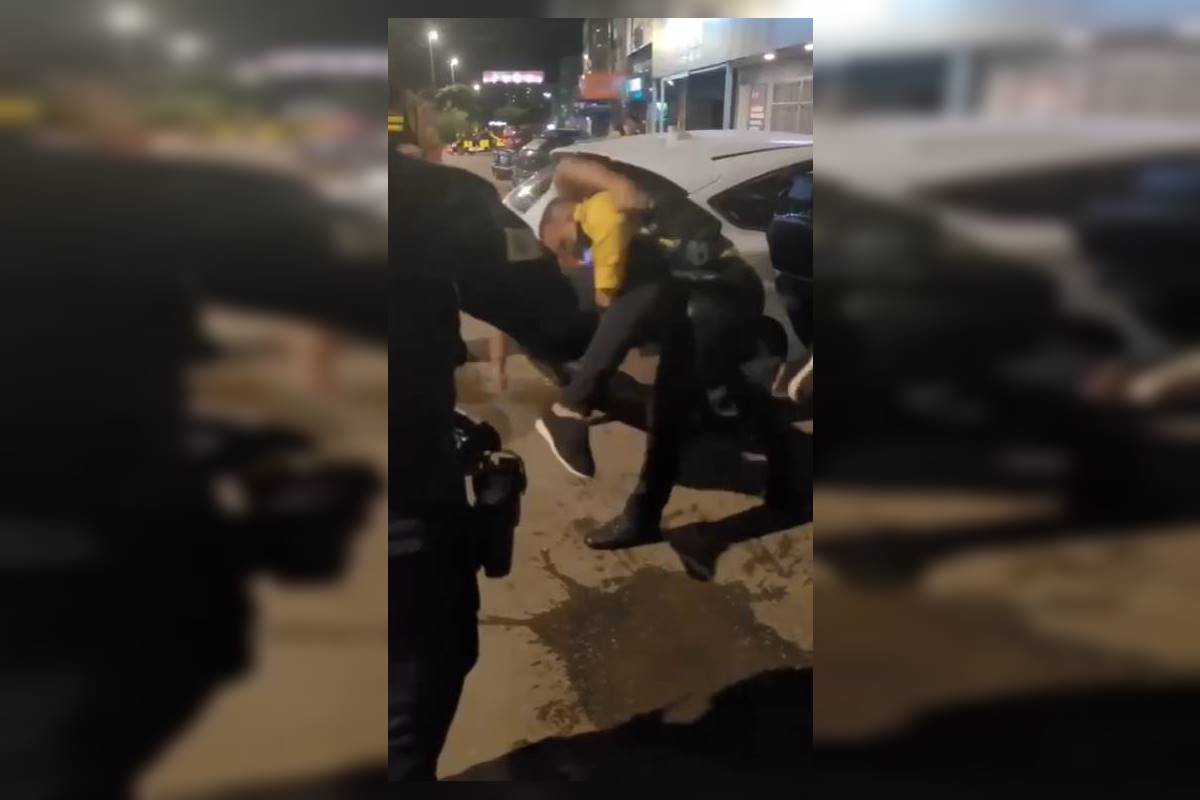 Vídeo: homem leva golpe de agente de trânsito durante abordagem no DF