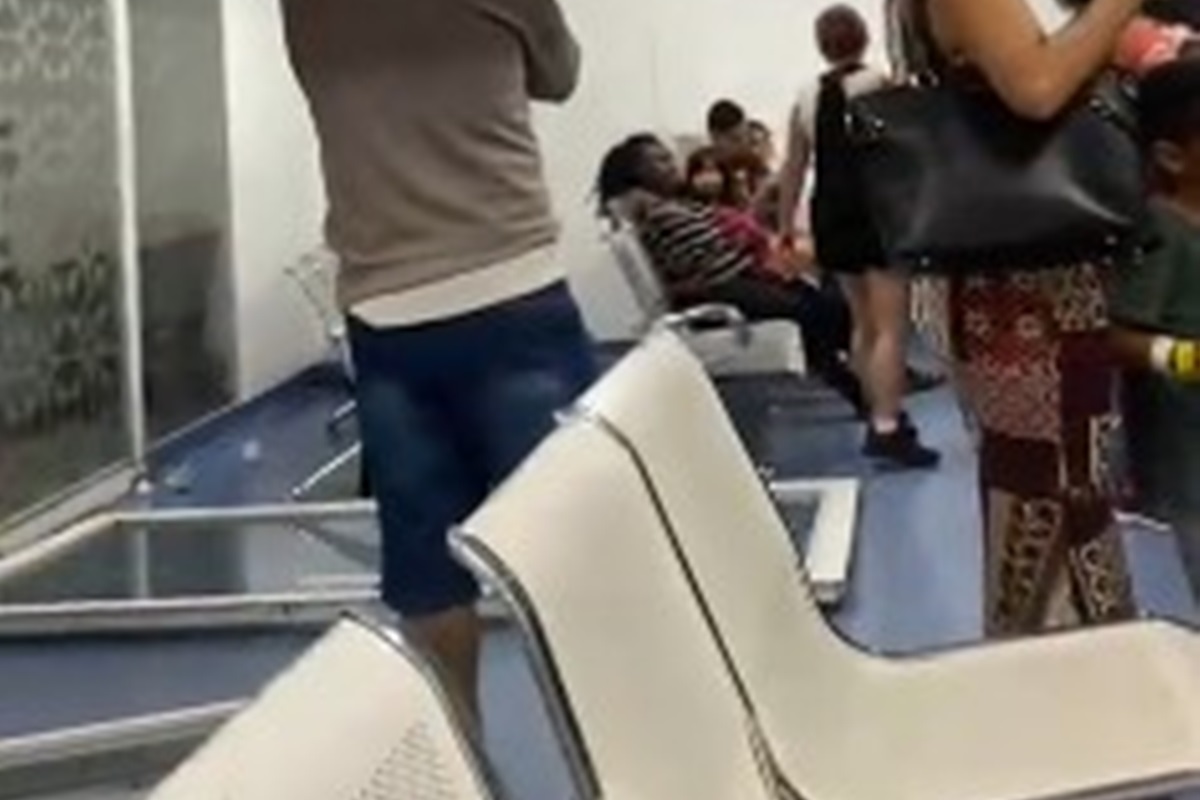 Revolta em UPAs e hospitais expõem falta de pediatras. Veja números