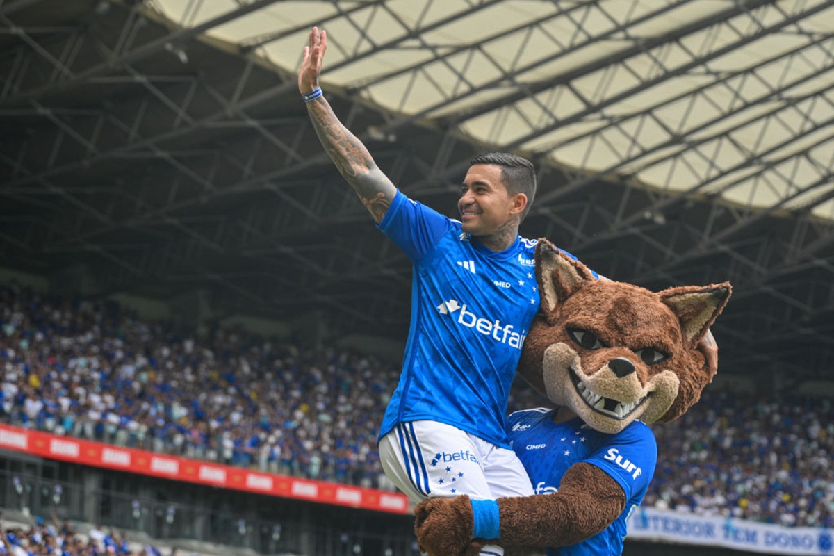 Afastado do Cruzeiro: saiba valor da multa rescisória de Dudu