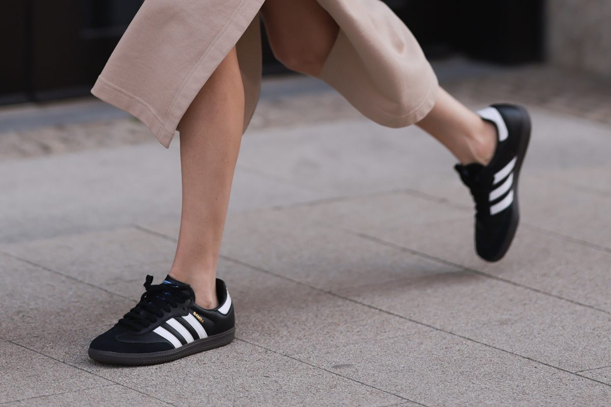 Preços do Samba e outros tênis famosos da Adidas aumentarão nos EUA