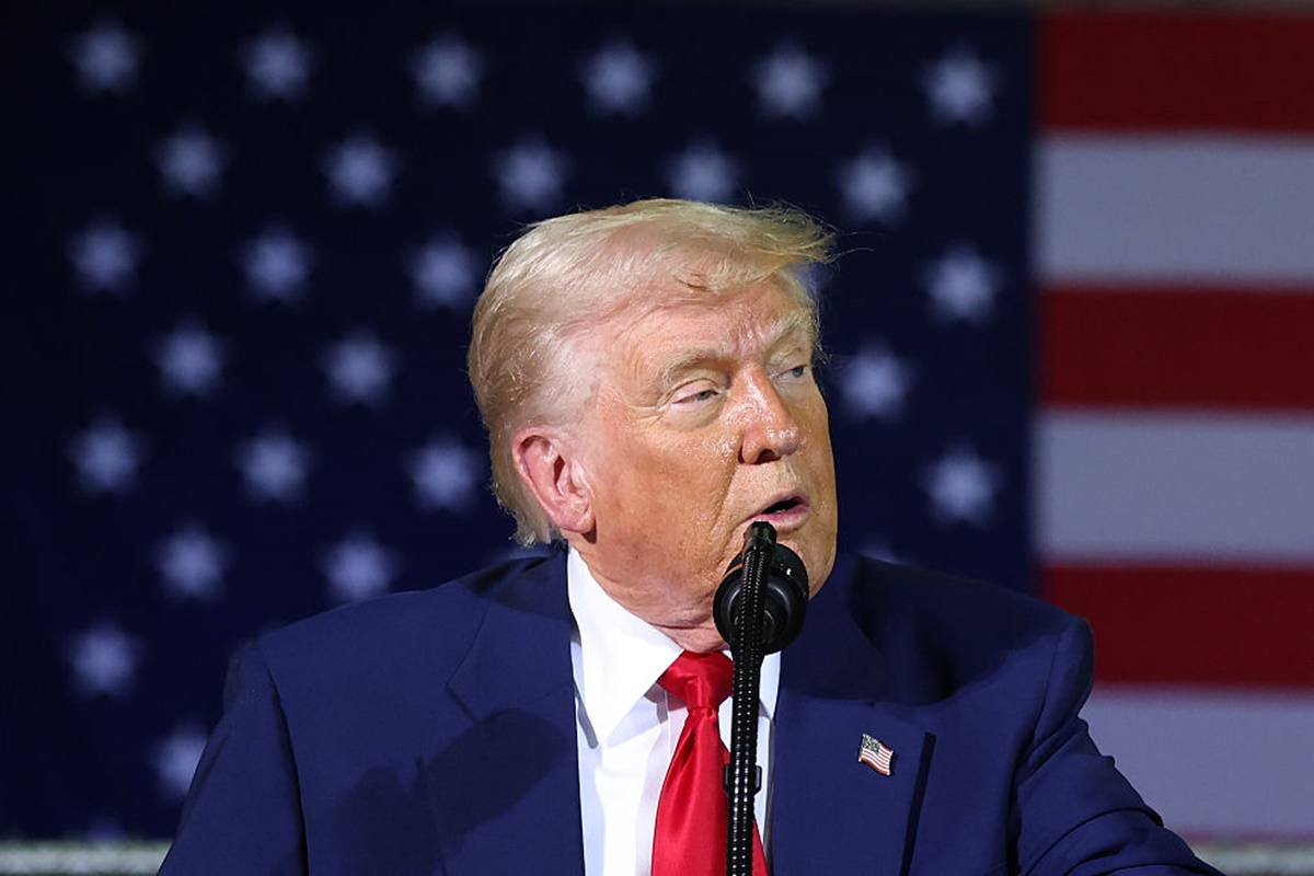 Trump oferece ajuda na resolução do conflito entre Paquistão e Índia