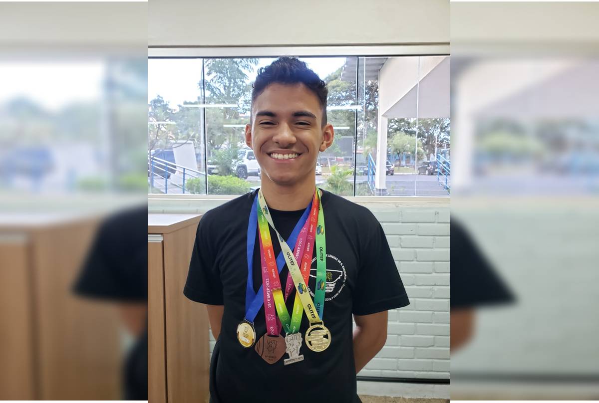 Estudante do DF ganha ouro em olimpíada de matemática
