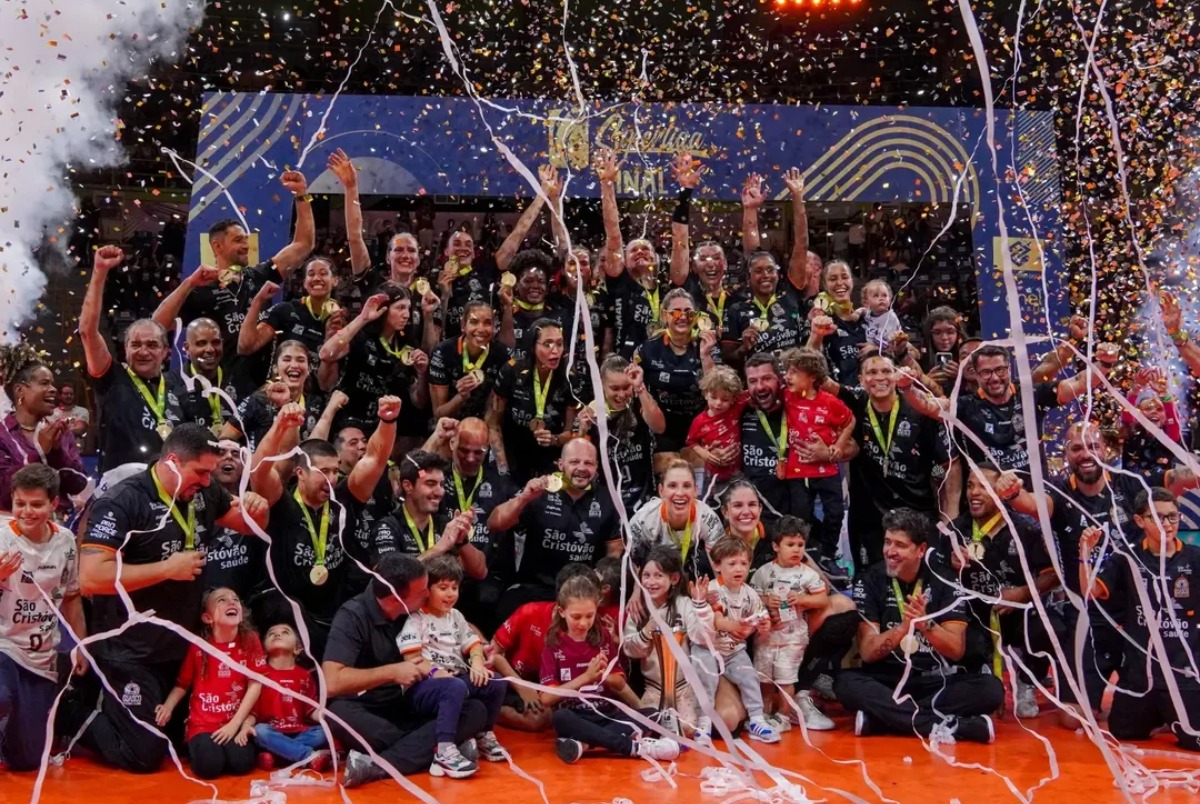 Saiba quanto o Osasco faturou com o título da Superliga Feminina